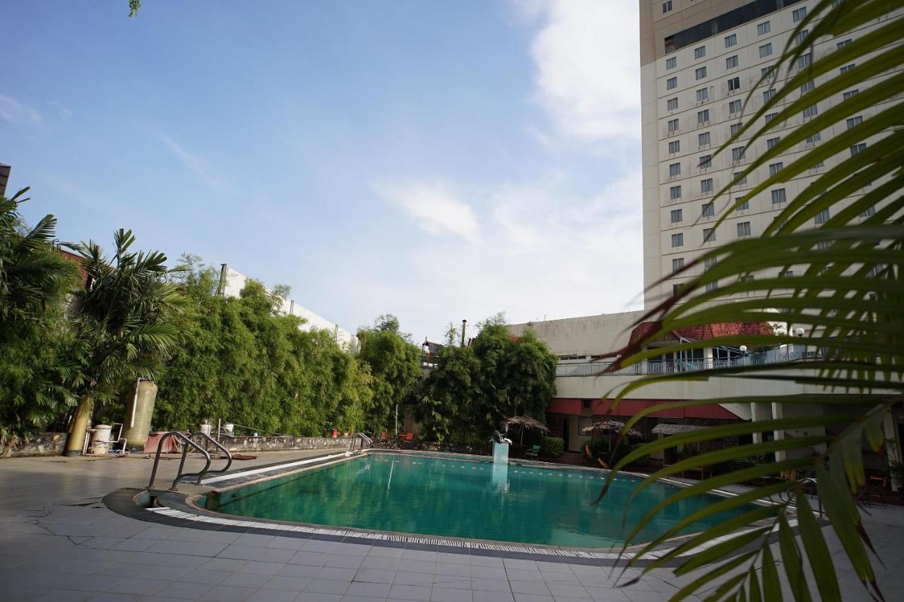 Collection O 1963 Hotel The New Benakutai Μπαλικπαπάν Εξωτερικό φωτογραφία